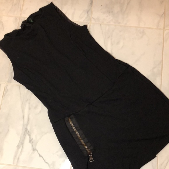 Benetton black tank dress. Side zip. - Picture 3 of 8